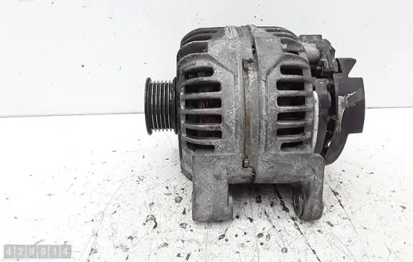 Opel Zafira A Generator/alternator 0124525030