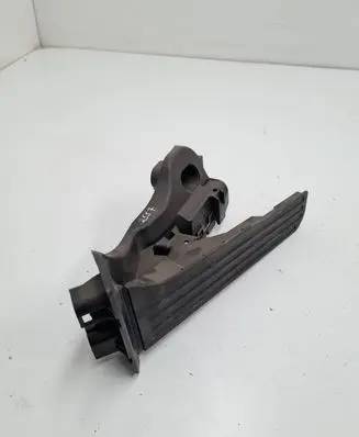 Volkswagen Jetta VI Accelerator throttle pedal 1K1723503AR 6PV93410006