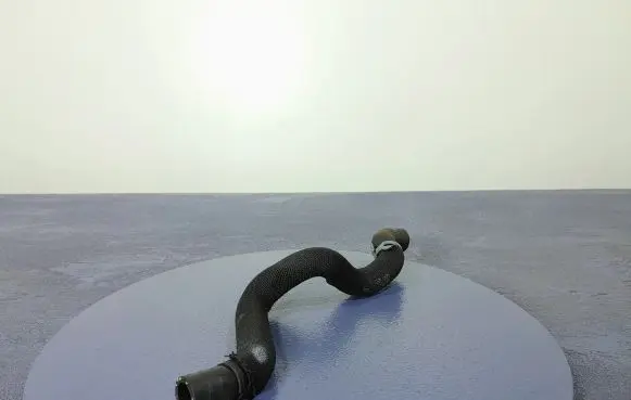 Audi Q7 4M Engine coolant pipe/hose 4M0121545N