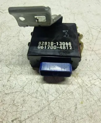 Toyota Corolla E120 E130 Day light relay 8264212050 0617004240