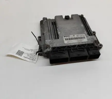 Opel Vivaro Engine control unit/module 237103984R 0281031363