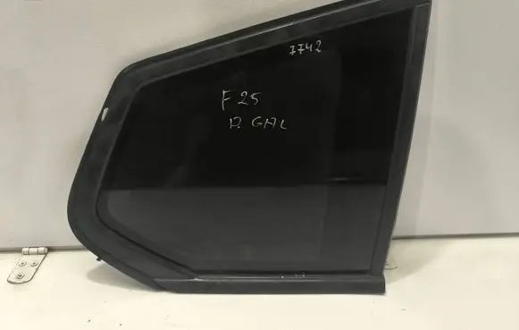 BMW X3 F25 Rear side window 7205626 1395513981