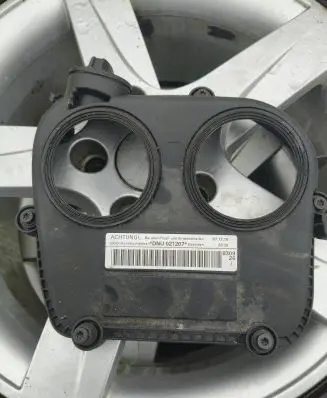 Volkswagen PASSAT B8 Timing chain cover 06k103269f