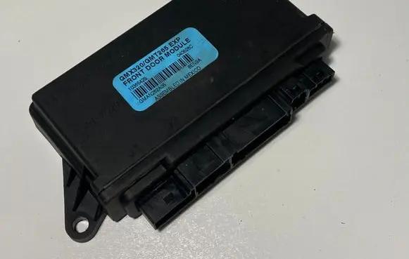 Cadillac SRX Door control unit/module 10365429 GMAN262A05