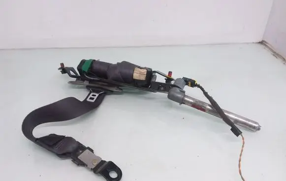 Volvo S60 Front seatbelt 8665868