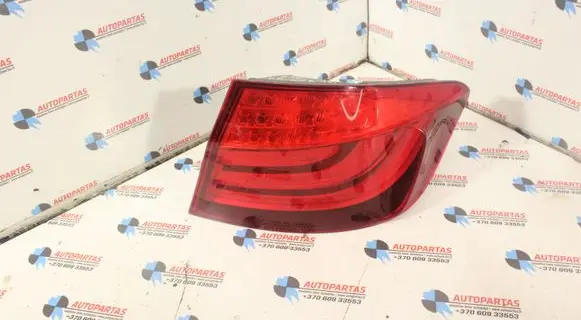 Rear/tail lights