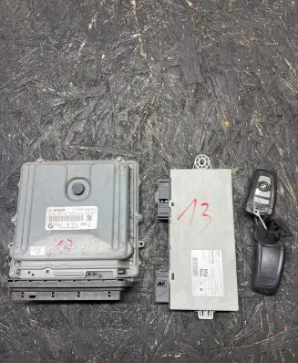 BMW 5 F10 F11 Engine ECU kit and lock set 8511385 0281017081 030064086