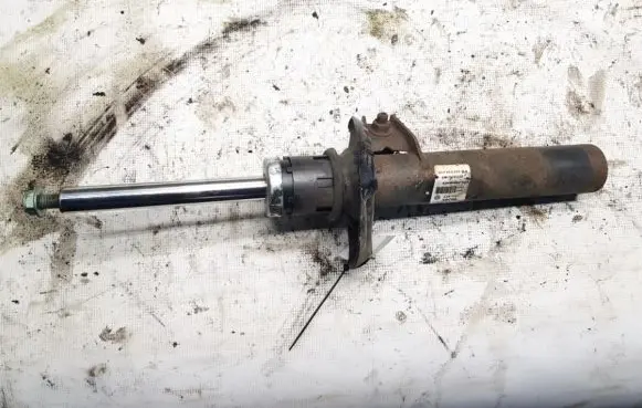 Volkswagen Jetta VI Front shock absorber/damper 5c0413031ba vw361v228