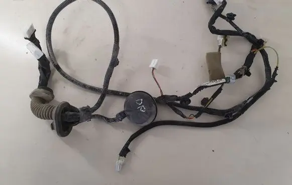 Nissan X-Trail T31 Front door wiring loom 24124JG40A