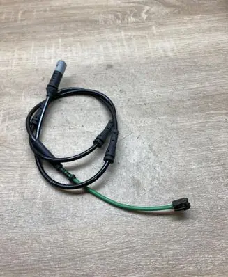 BMW 5 GT F07 Brake pads wear sensor 6791961