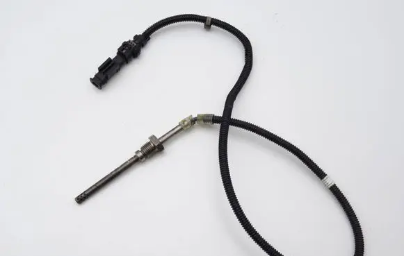 Mercedes-Benz Sprinter W901 W902 W903 W904 Exhaust gas temperature sensor A0009050132