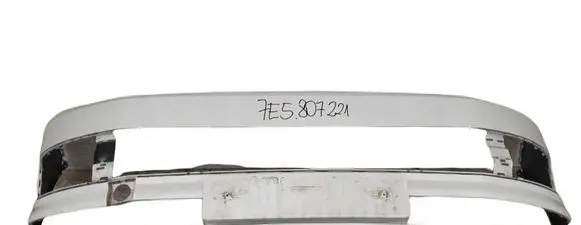 Volkswagen Transporter - Caravelle T6 Front bumper 7E5807221