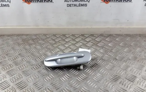 Honda CR-V Rear door exterior handle