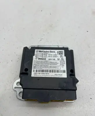 Mercedes-Benz A W176 Airbag control unit/module A1179005800 0285011863 A1179011700