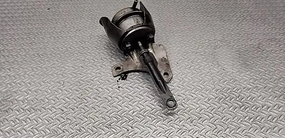 Ford Focus C-MAX Turbo system vacuum part 7373481