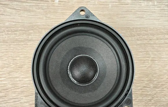 BMW 8 G16 Panel speaker 2622468