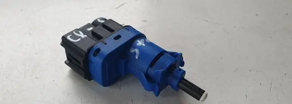 Mazda CX-5 Brake pedal sensor switch