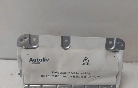 Passenger airbag