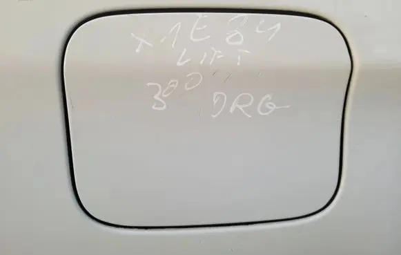 BMW X1 E84 Fuel tank cap trim 