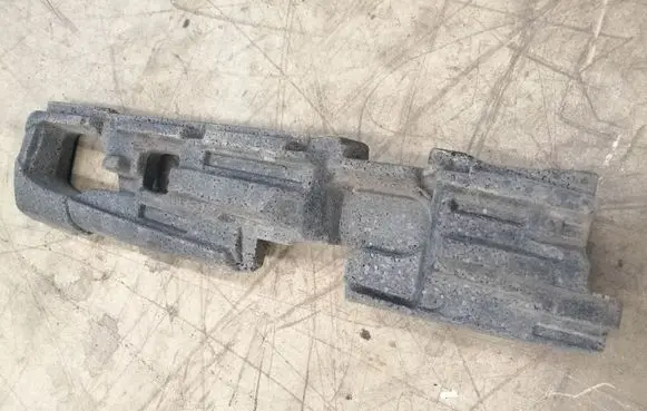Front bumper foam support bar