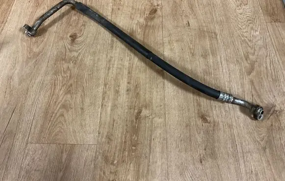Air conditioning (A/C) pipe/hose