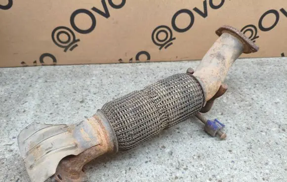 Volvo XC90 Exhaust flexible connection 