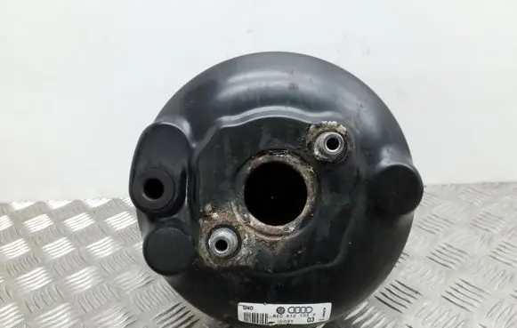 Audi A4 S4 B6 8E 8H Brake booster 8E0612105P