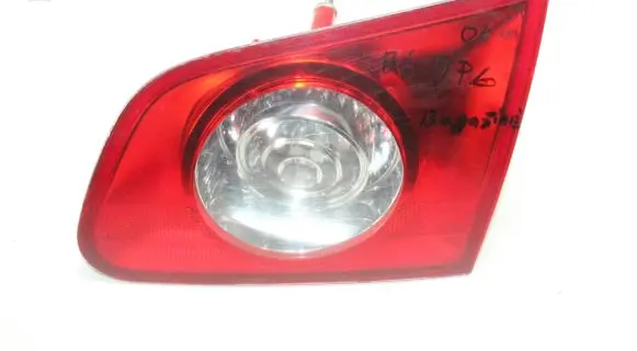 Volkswagen PASSAT B6 Rear/tail lights