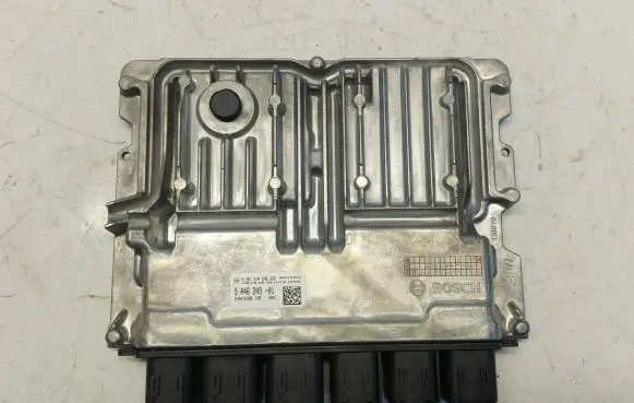 BMW 1 F40 Engine control unit/module 5a46249