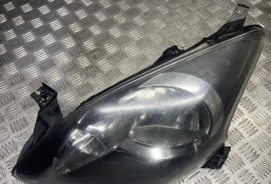 Toyota Aygo AB10 Headlight/headlamp 811500H070 89092754
