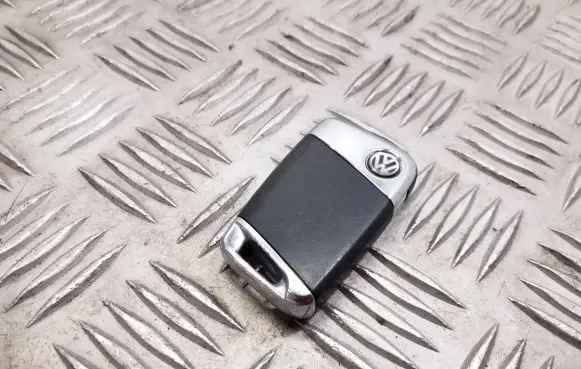 Volkswagen PASSAT B8 Ignition key/card 3G0959752 4904RW00