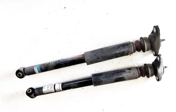 KIA Carens III Rear shock absorber/damper 55310A4200