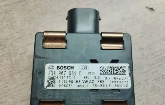 Volkswagen Golf VII Distronic sensor radar 3Q0907561D 1Q0907572C 39R08352