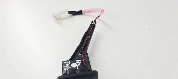 Lexus RX 330 - 350 - 400H Tailgate/boot open switch button 