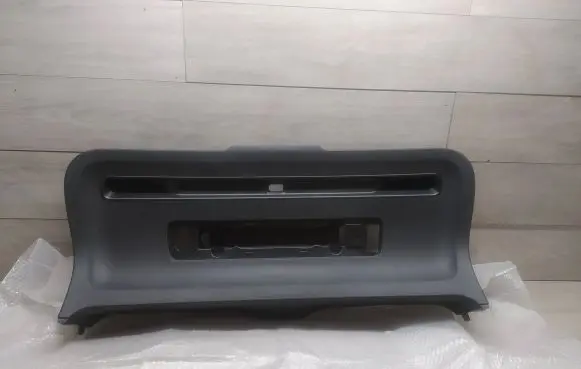 Volvo XC40 Tailgate trim 30747056
