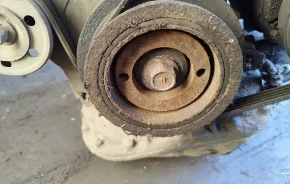 Toyota Avensis Verso Crankshaft pulley