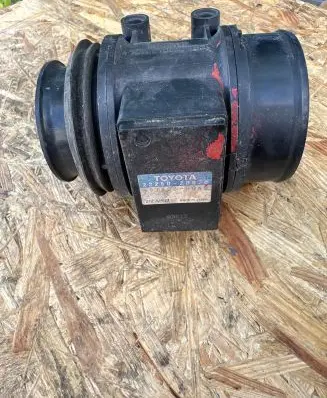 Volvo S60 Mass air flow meter 1974000040
