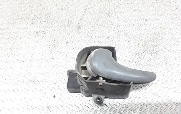 Mercedes-Benz Sprinter W901 W902 W903 W904 Front door interior handle