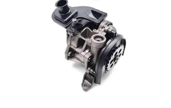 BMW 5 E60 E61 Oil pump 62440410