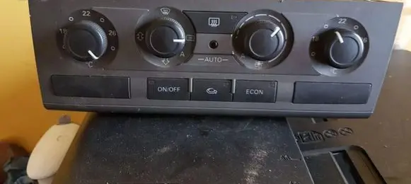 Audi A6 S6 C6 4F Climate control unit 4F2820043