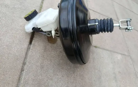 BMW X1 F48 F49 Brake booster 6872076