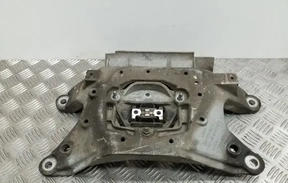 Audi A4 S4 B8 8K Gearbox mounting bracket 8K0399263K