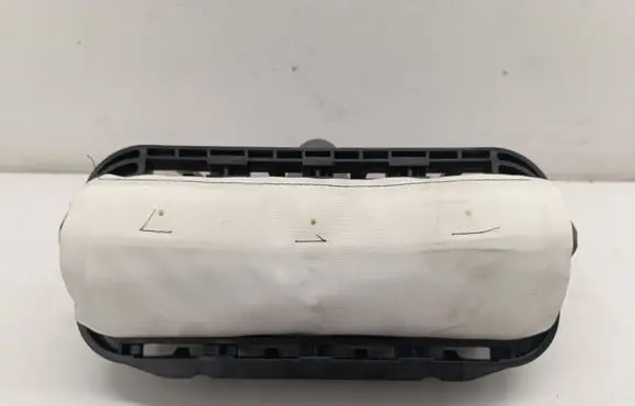 Opel Insignia B Passenger airbag 84126107 34242459B