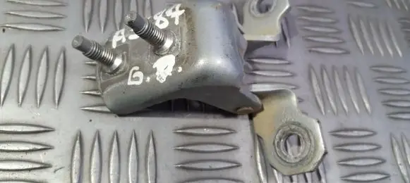 Renault Laguna II Rear door lower hinge