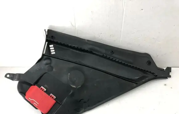 BMW 2 F22 F23 Wiper trim 8059700
