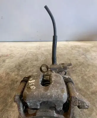 Volkswagen Caddy Rear brake caliper