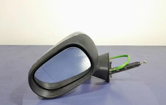 Renault Modus Front door electric wing mirror