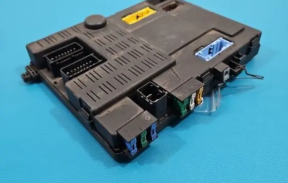 Citroen Xsara Picasso Central body control module 9642409480 IMPRK1525877