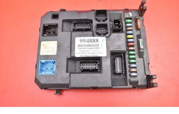 Peugeot 207 CC Fuse box set 9664983480