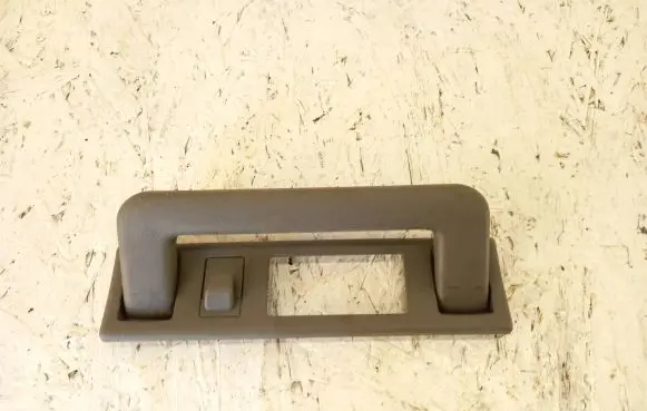 Audi A6 S6 C4 4A Rear interior roof grab handle 4A0857607B
